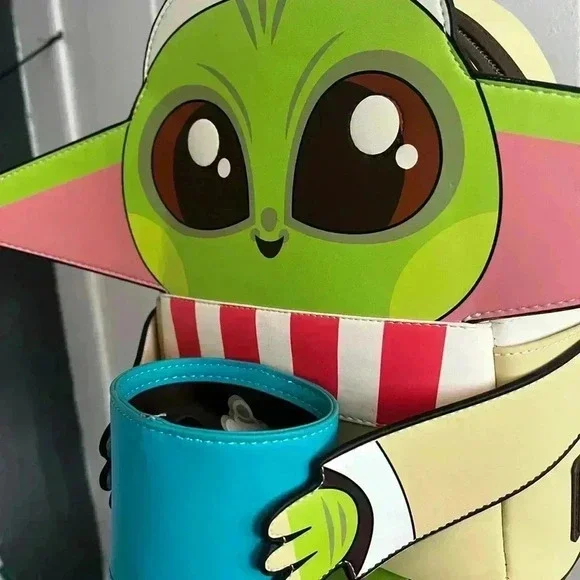 Grogu loungefly bag - Picture 2 of 2